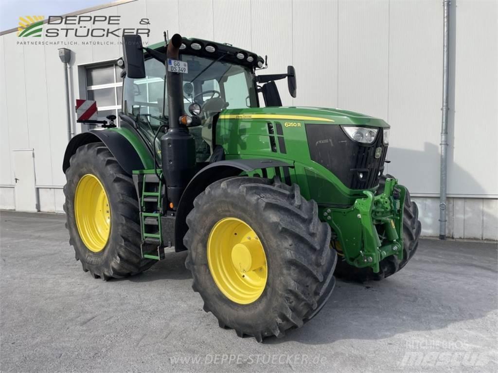 John Deere 6250R Traktoren