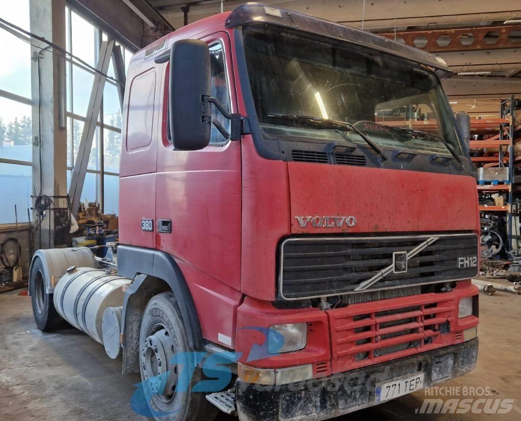 Volvo FH 12 Sattelzugmaschinen