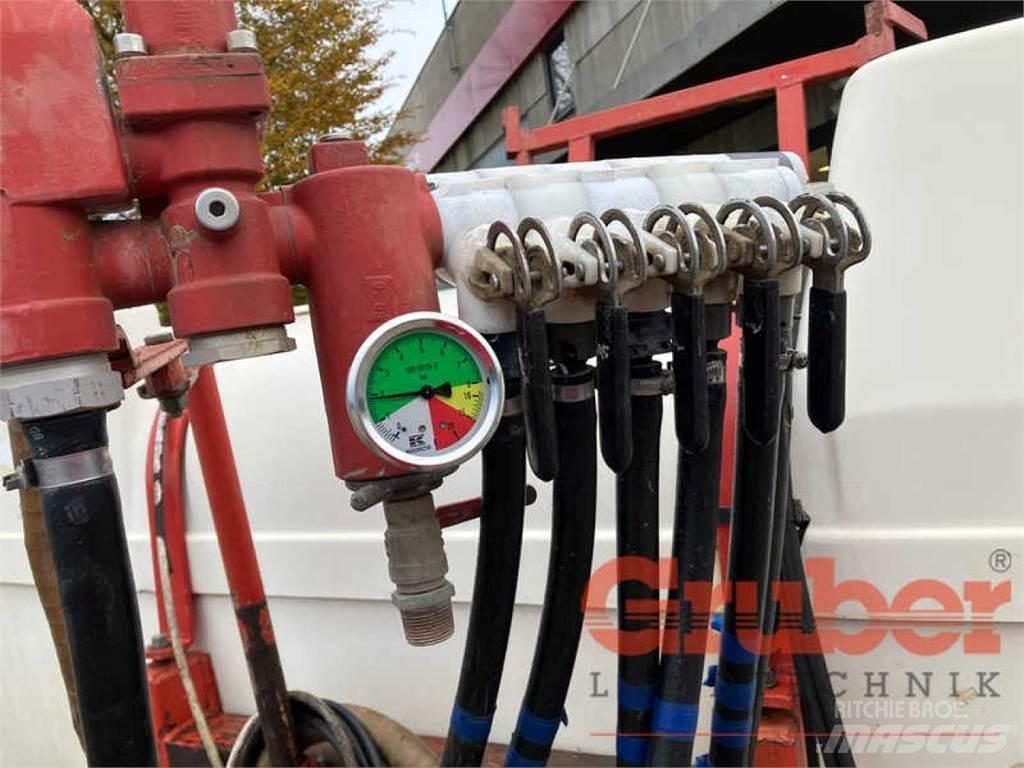 Holder 1.600 l Anhängespritzen