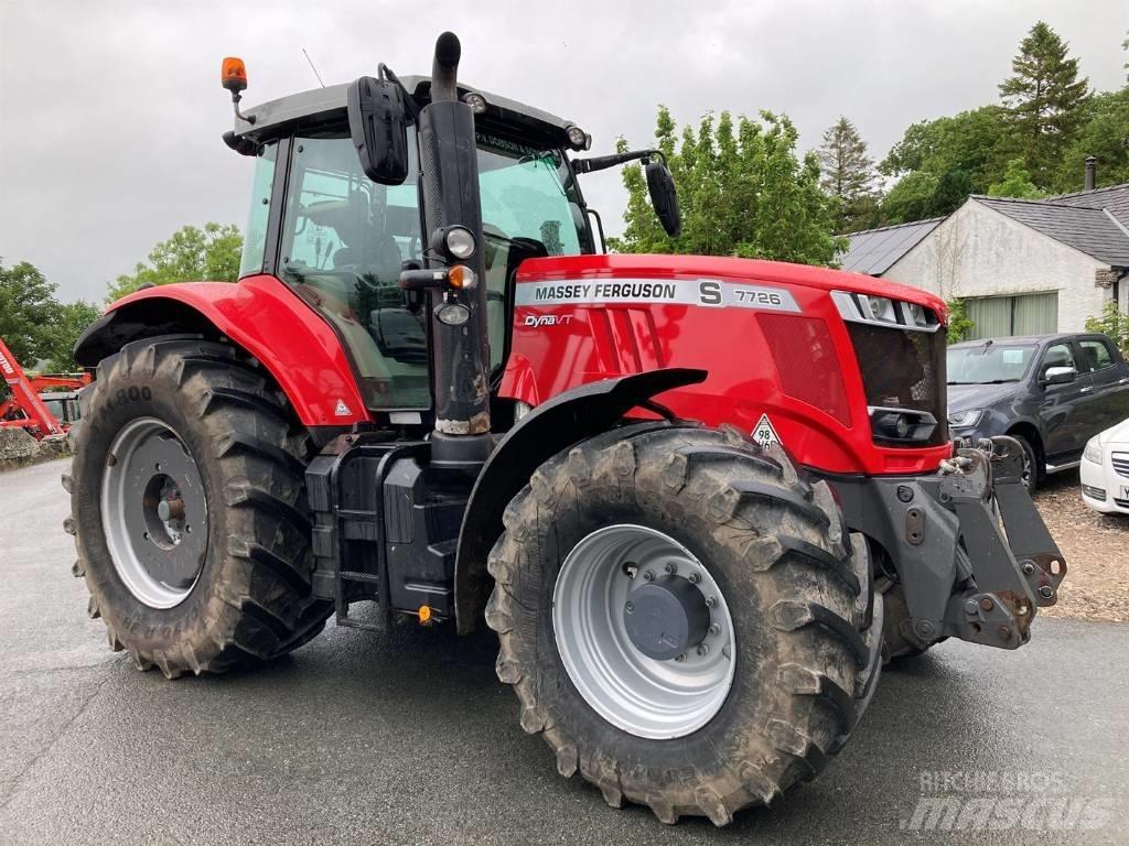 Massey Ferguson 7726 Traktoren