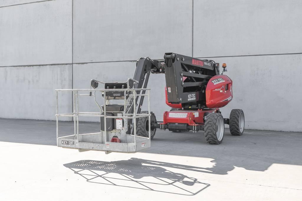 Manitou ATJ 160 Gelenkteleskoparbeitsbühnen
