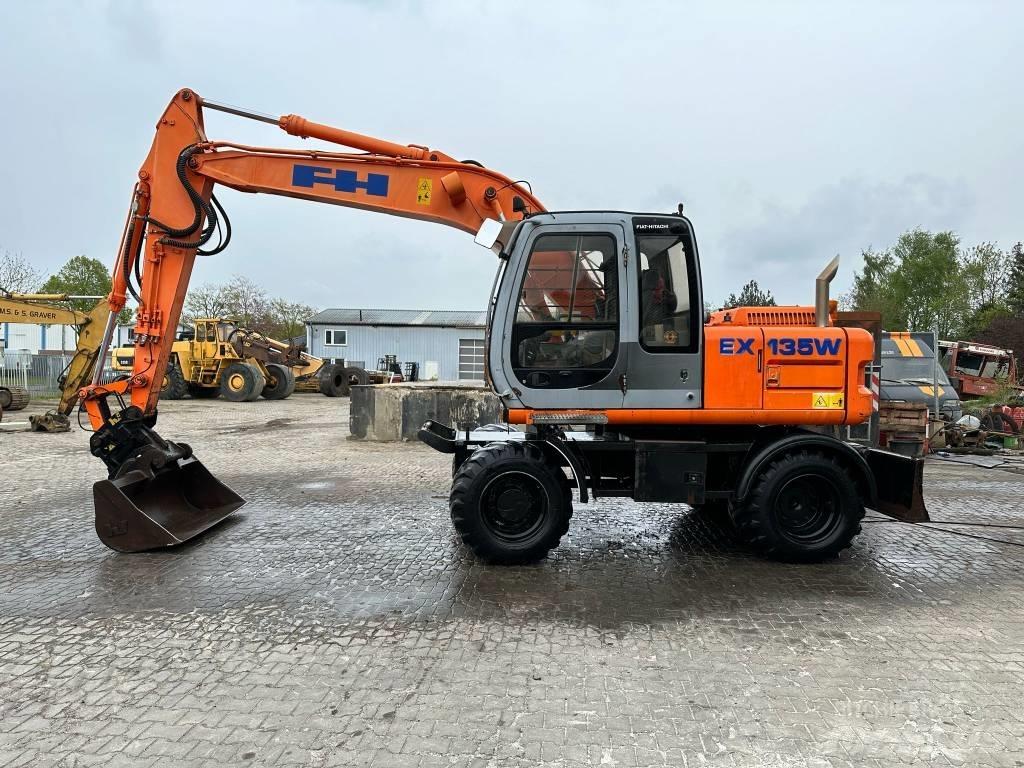 Fiat-Hitachi EX135W Mobilbagger