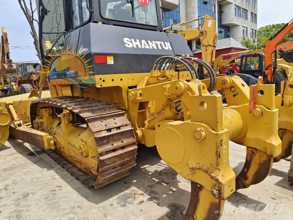 Shantui SD 22 Bulldozer