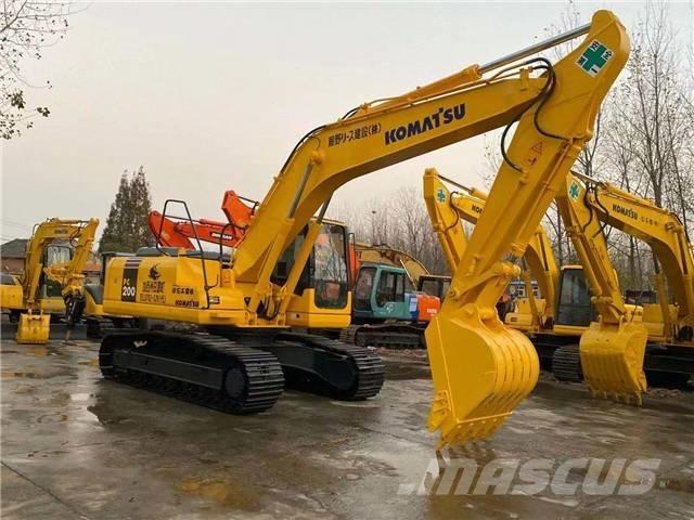 Komatsu PC200-7 Raupenbagger