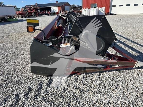 Case IH 1020 Erntevorsätze