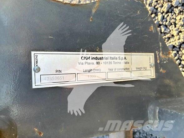 CNH 60 FORKS Sonstige Baumaschinen