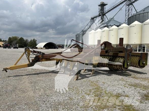  CUSTOM MADE CR Sonstige Baumaschinen