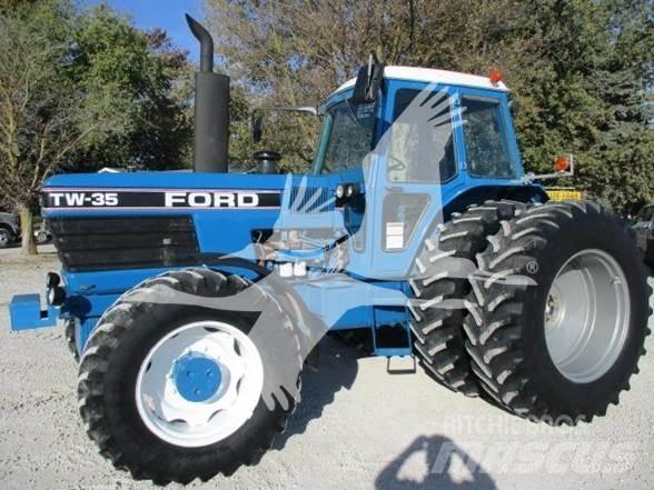 Ford TW35 Traktoren