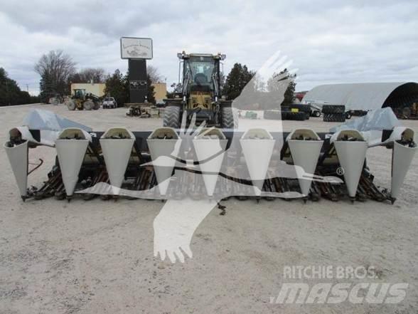 Gleaner 3000 Erntevorsätze