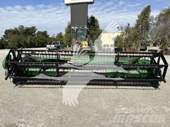 John Deere 918 Erntevorsätze