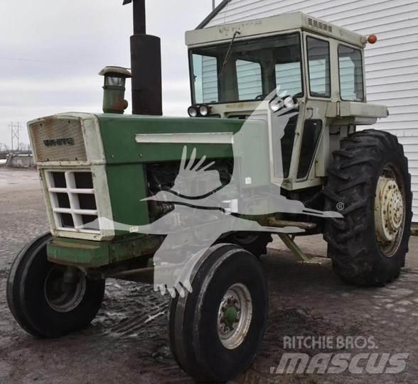 Oliver G1355 Traktoren