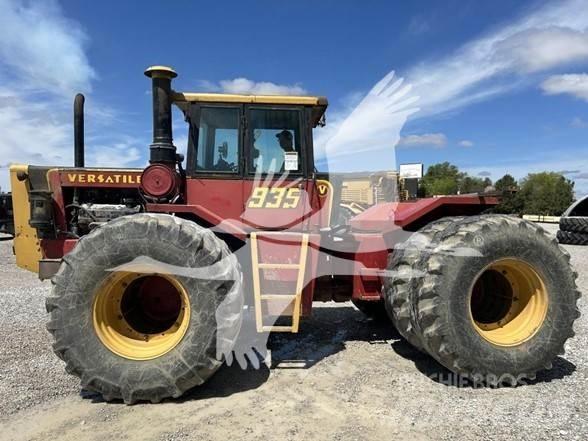 Versatile 935 Traktoren
