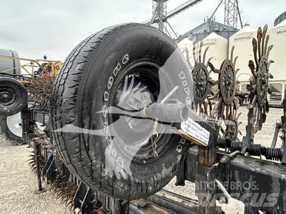 YETTER 3530 Sonstige Bodenbearbeitung
