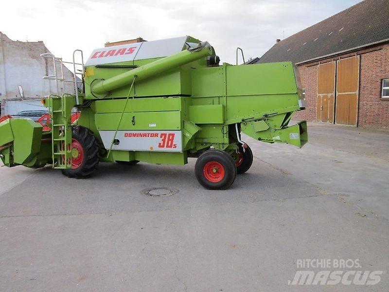 CLAAS Dominator 38 Mähdrescher