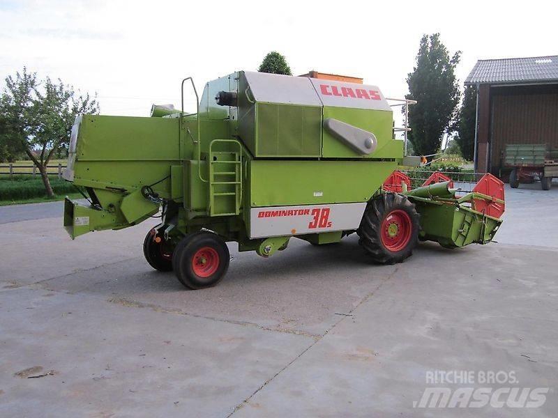 CLAAS Dominator 38 Mähdrescher