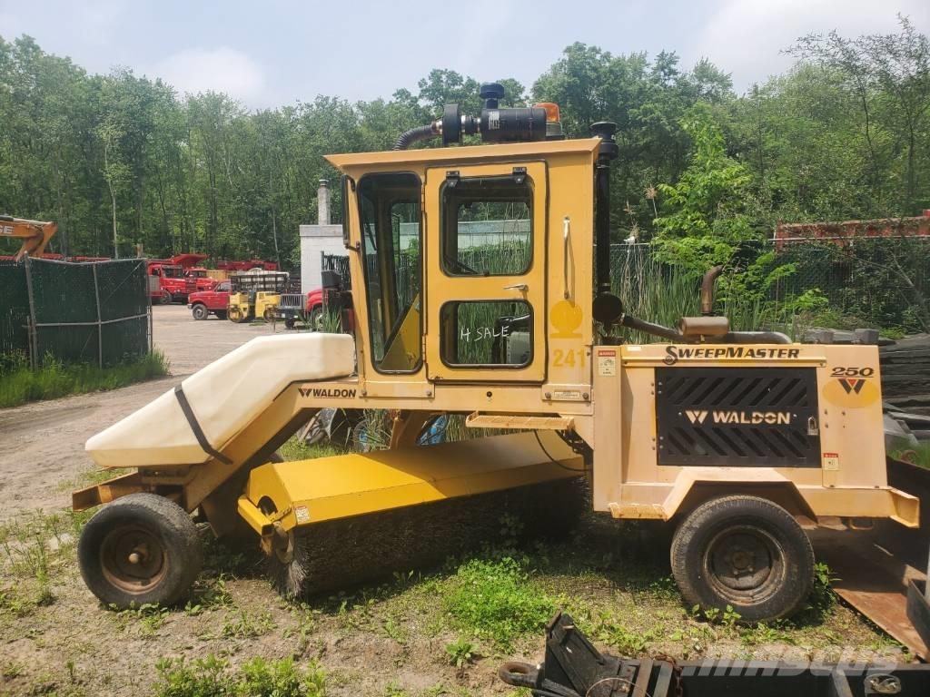  WALDIN SW250 Kehrmaschine