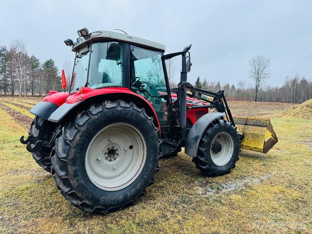 Massey Ferguson 5470 Traktoren