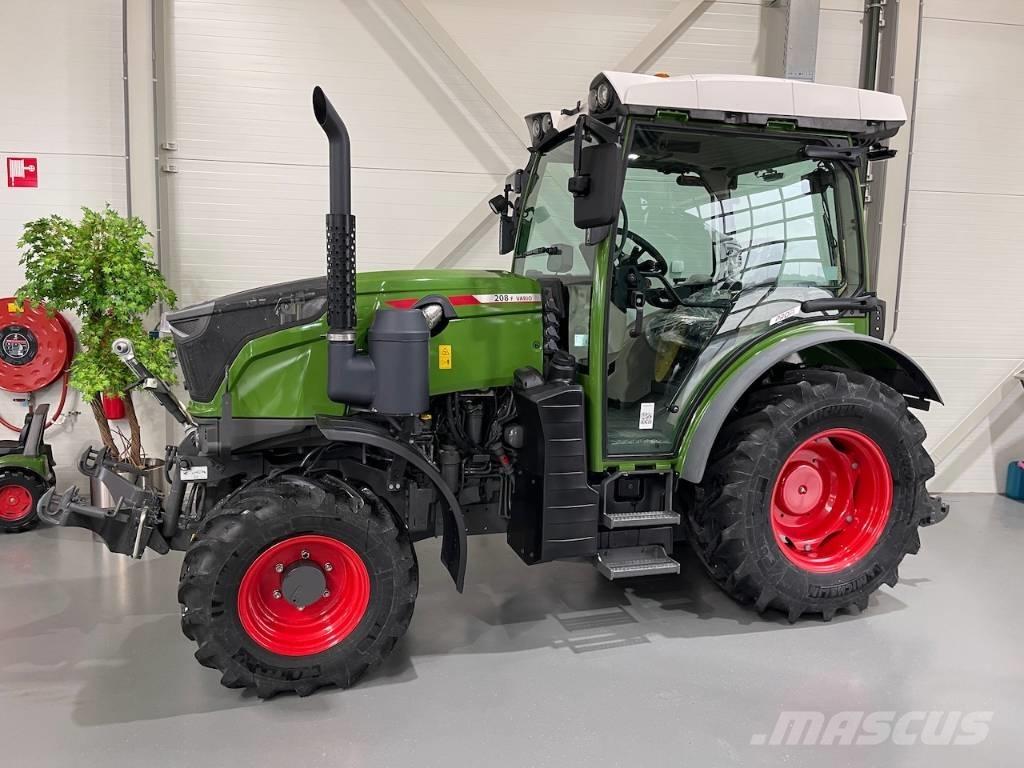 Fendt 208 F Vario Traktoren