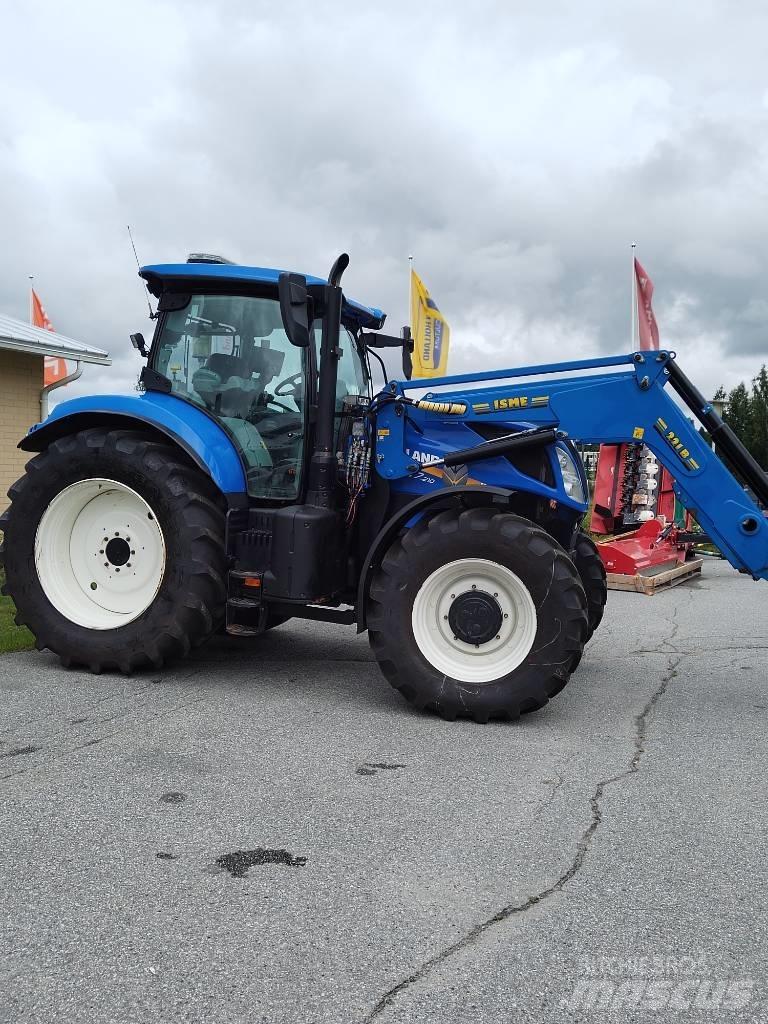 New Holland T7.210AC Traktoren