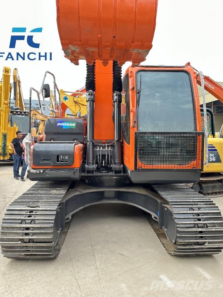 Doosan DX 150 LC-9C Raupenbagger