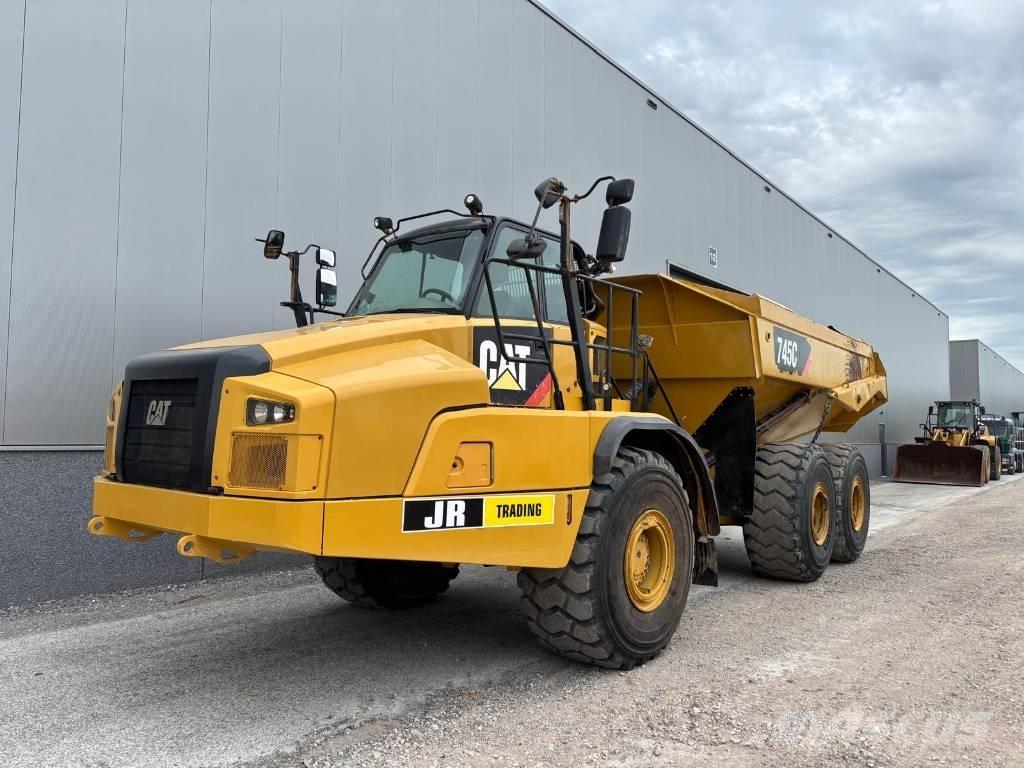 CAT 745 C Dumper - Knickgelenk
