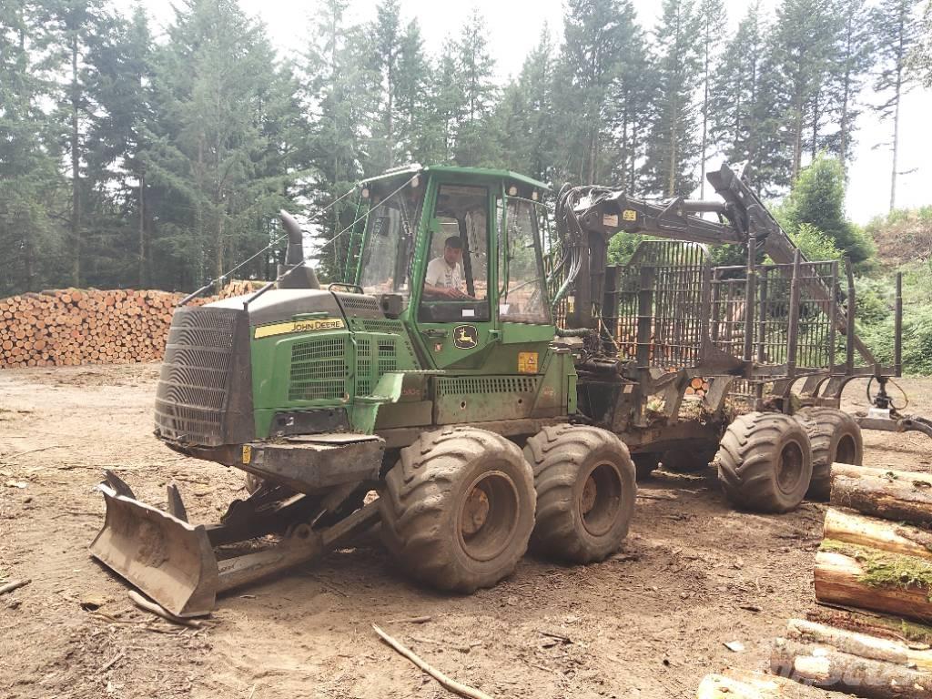 John Deere 1510 G Forwarder