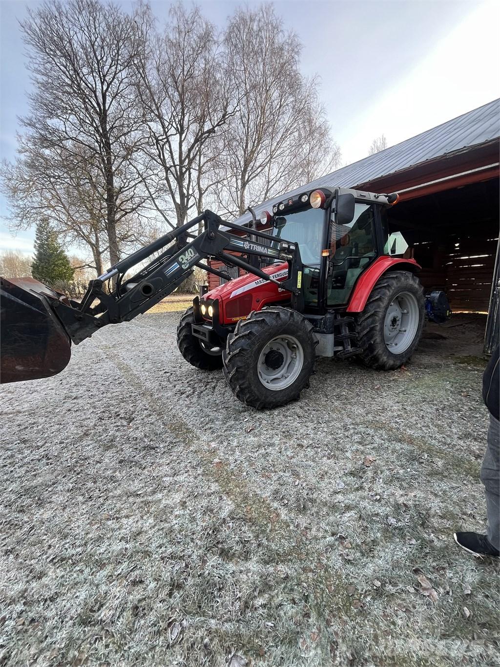 Massey Ferguson 5435 Traktoren
