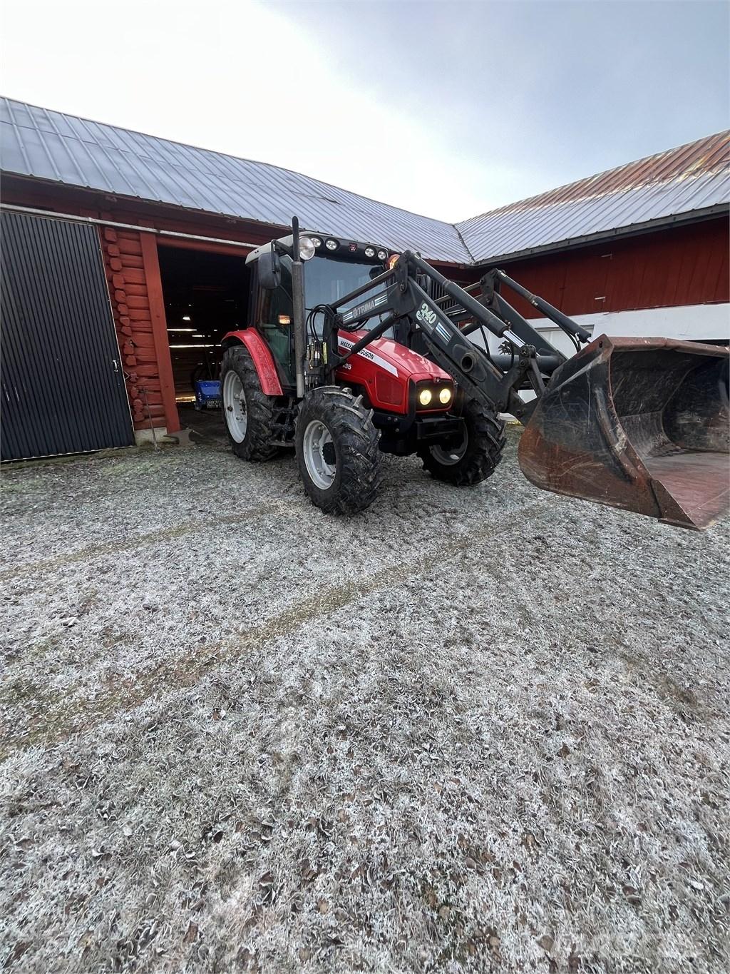 Massey Ferguson 5435 Traktoren