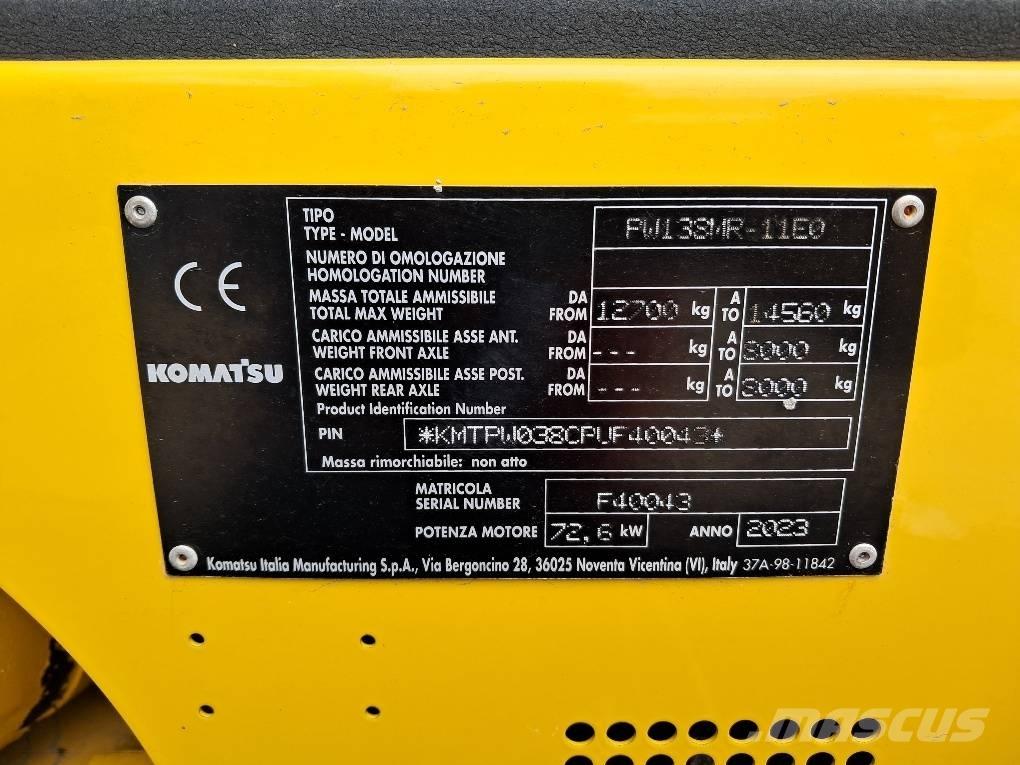 Komatsu PW138MR-11E0 Mobilbagger