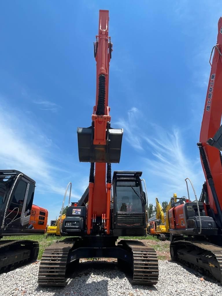 Hitachi ZX 200 Raupenbagger