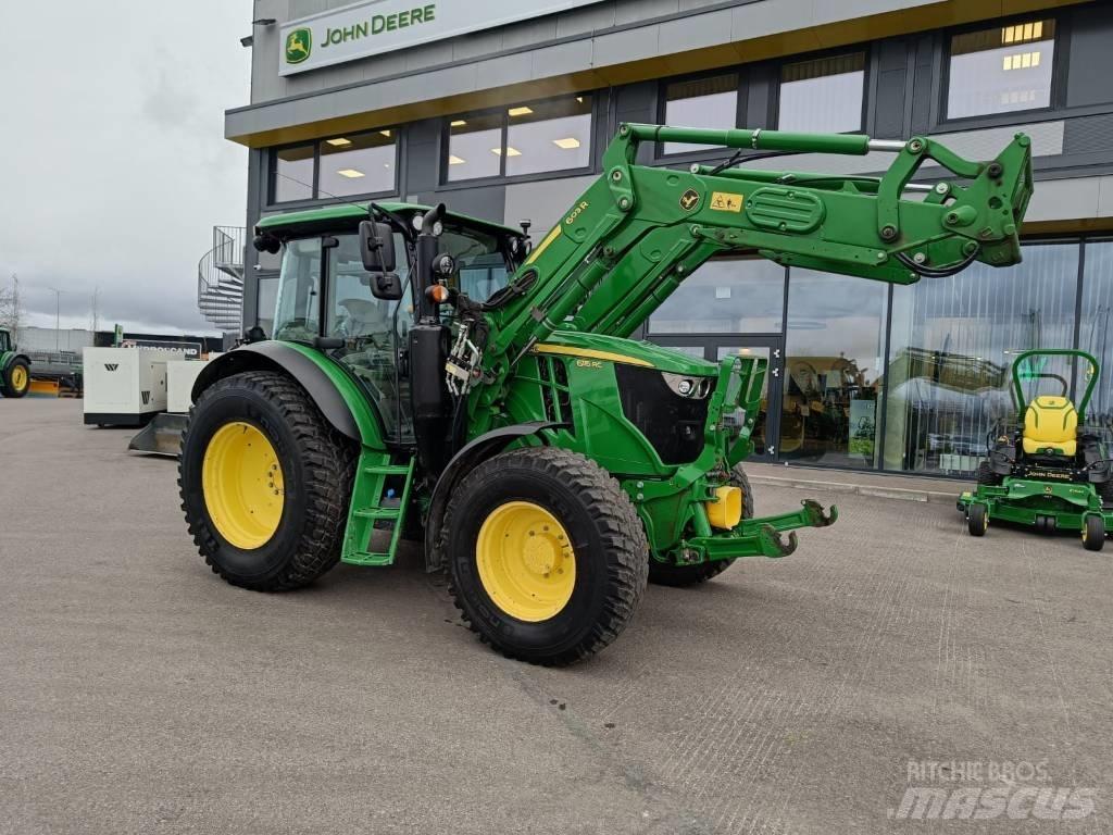 John Deere 6115 RC Traktoren