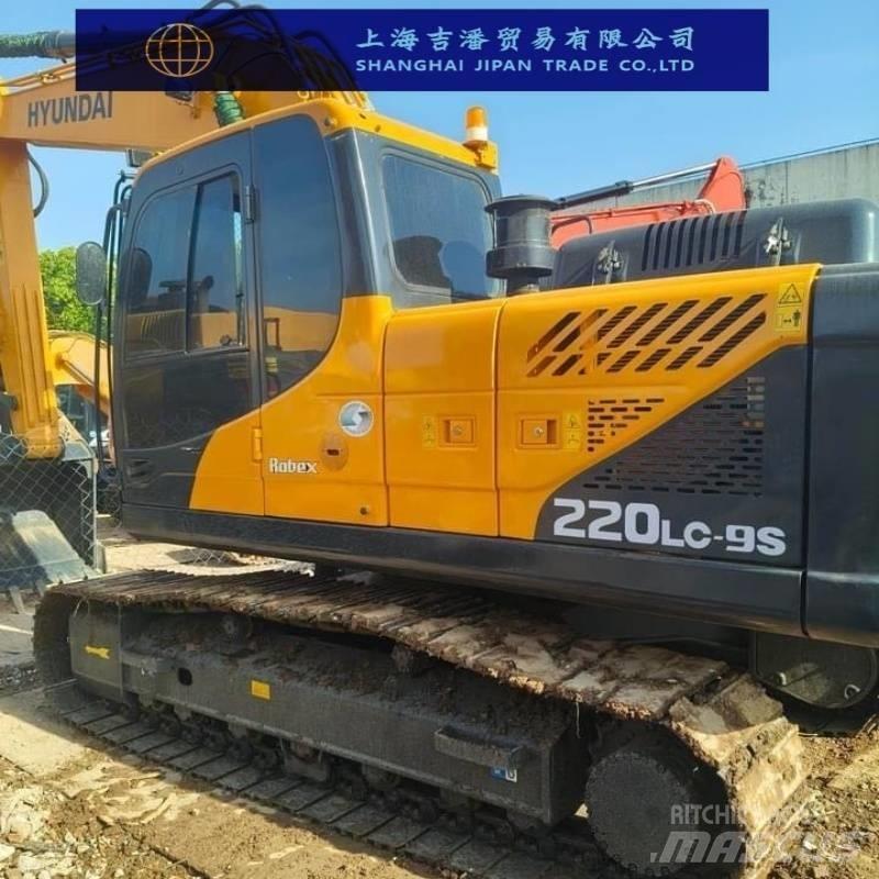 Hyundai R220 Midibagger  7t - 12t