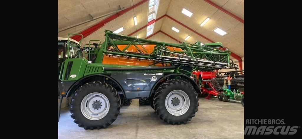 Amazone Pantera 4502 Selbstfahrende Sprühgeräte