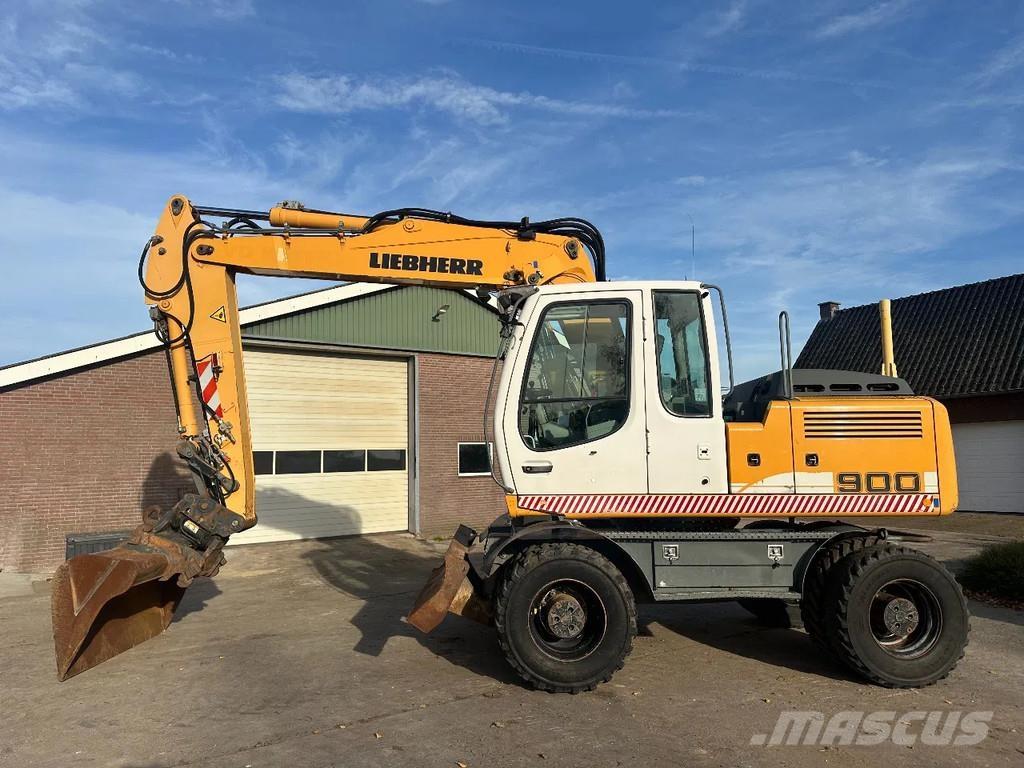 Liebherr A900 C Mobilbagger