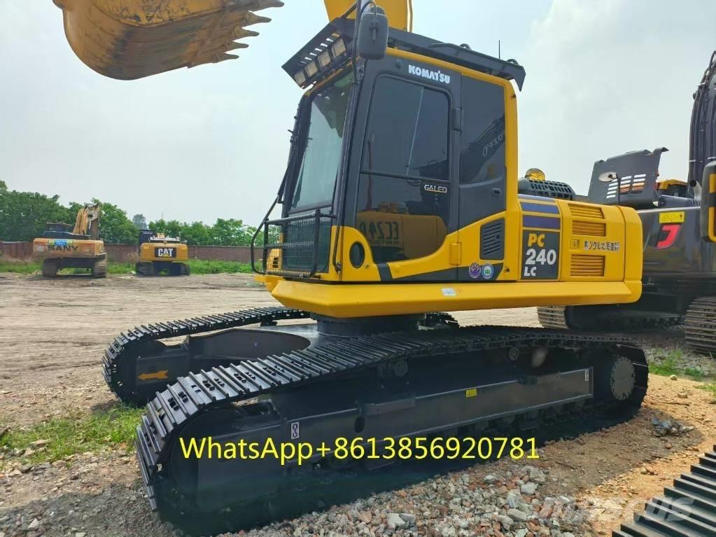 Komatsu PC 240-8 Midibagger  7t - 12t
