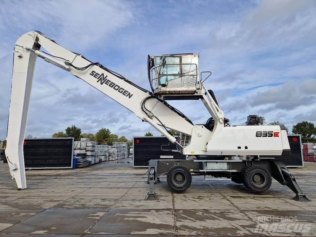 Sennebogen 835M E Materialumschlag