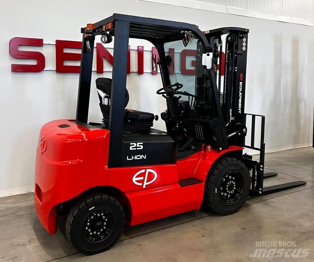 EP EQUIPMENT EFL252 Elektrische heftrucks