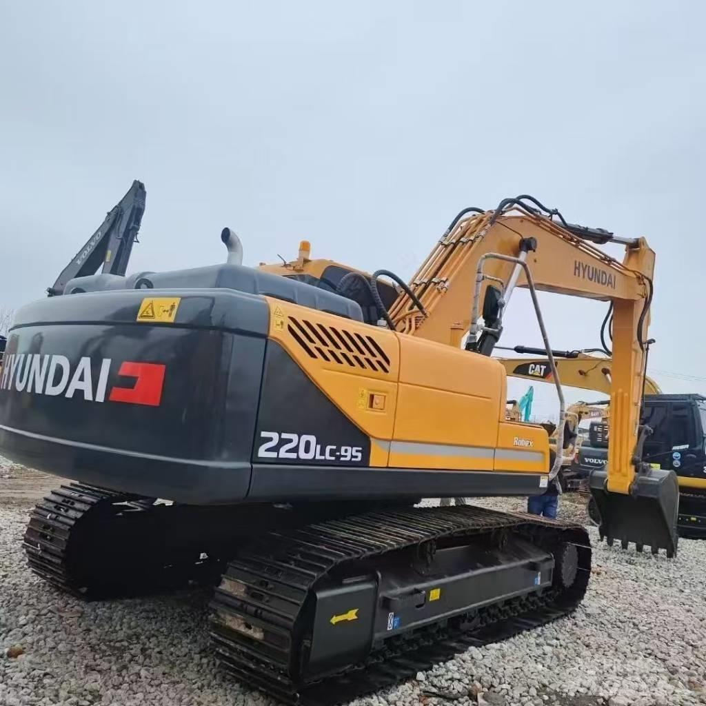 Hyundai 220-9S Raupenbagger