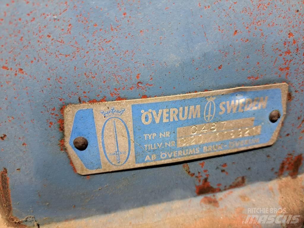 Överum C 487 Konventionelle Pflüge