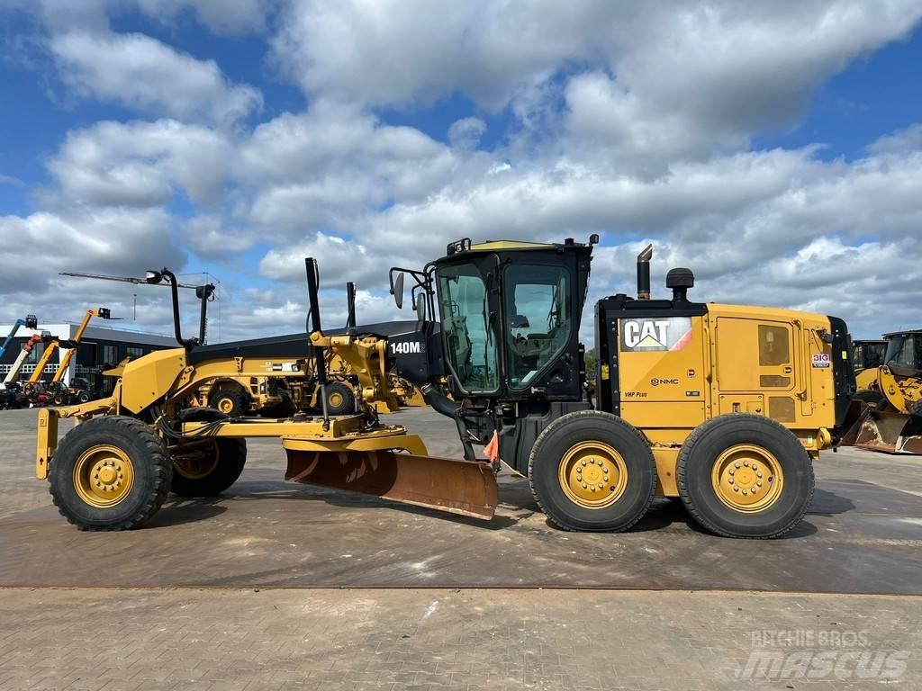 CAT 140M2 Grader