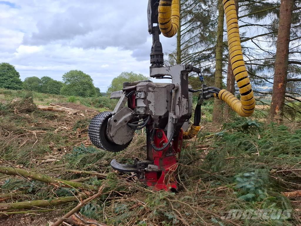 Tigercat LH845C Harvester