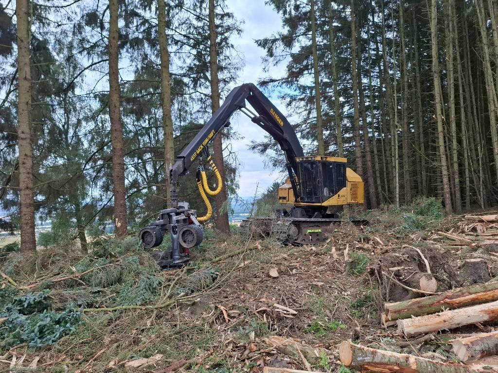 Tigercat LH845C Harvester