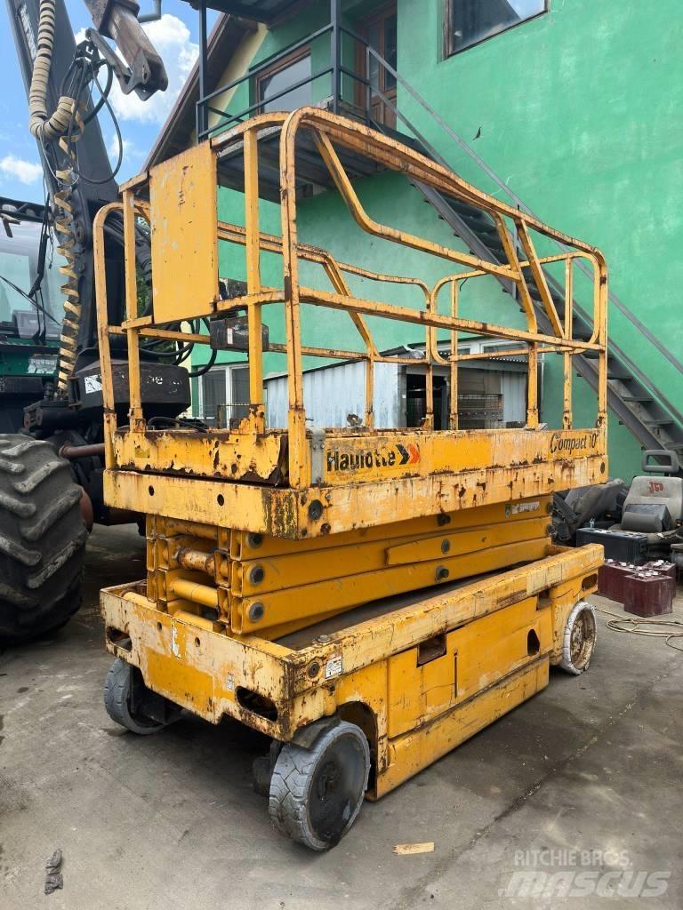 Haulotte Compact 10 Scheren-Arbeitsbühnen