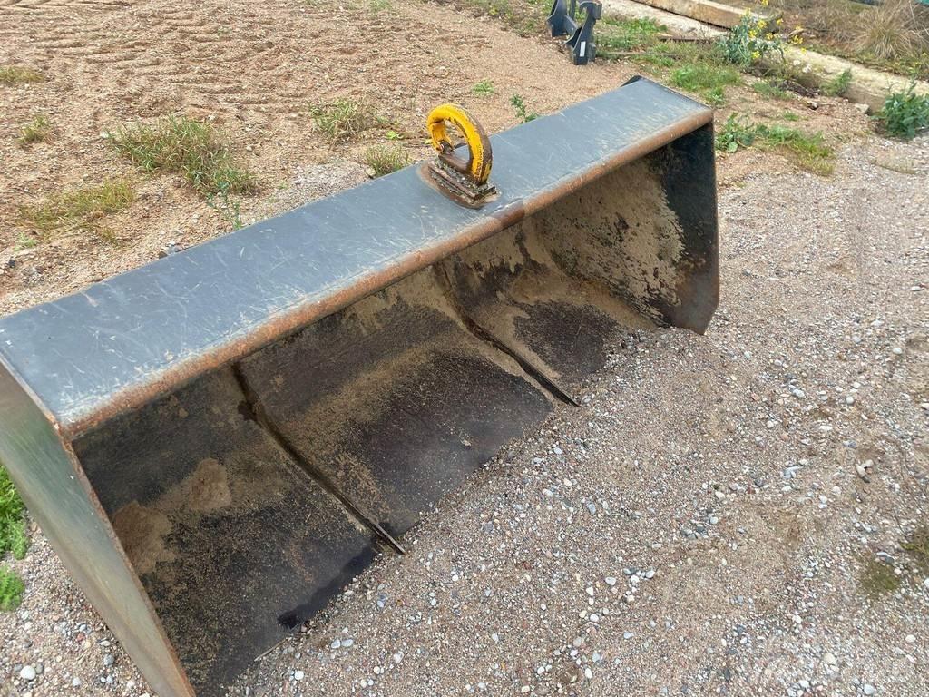 Valtra T191 Traktoren