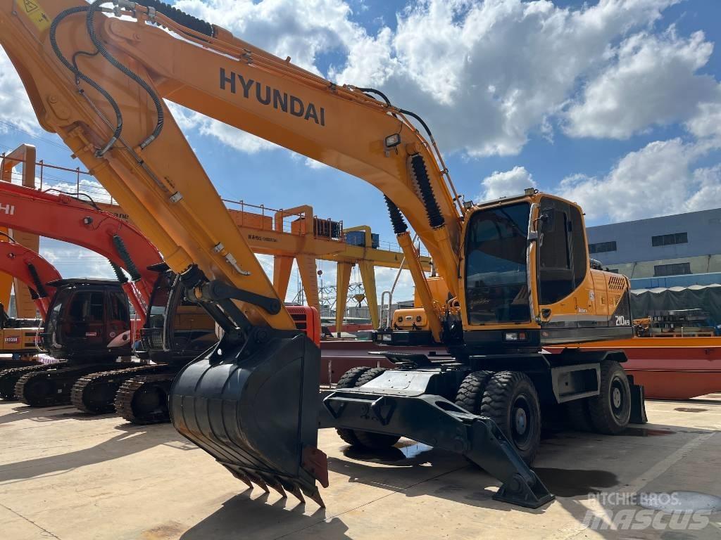 Hyundai R210W Mobilbagger