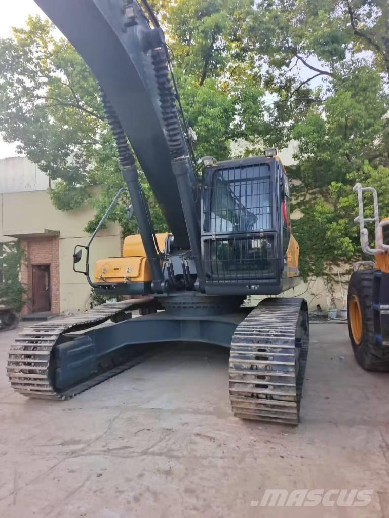 Hyundai 305 LC-9S Raupenbagger