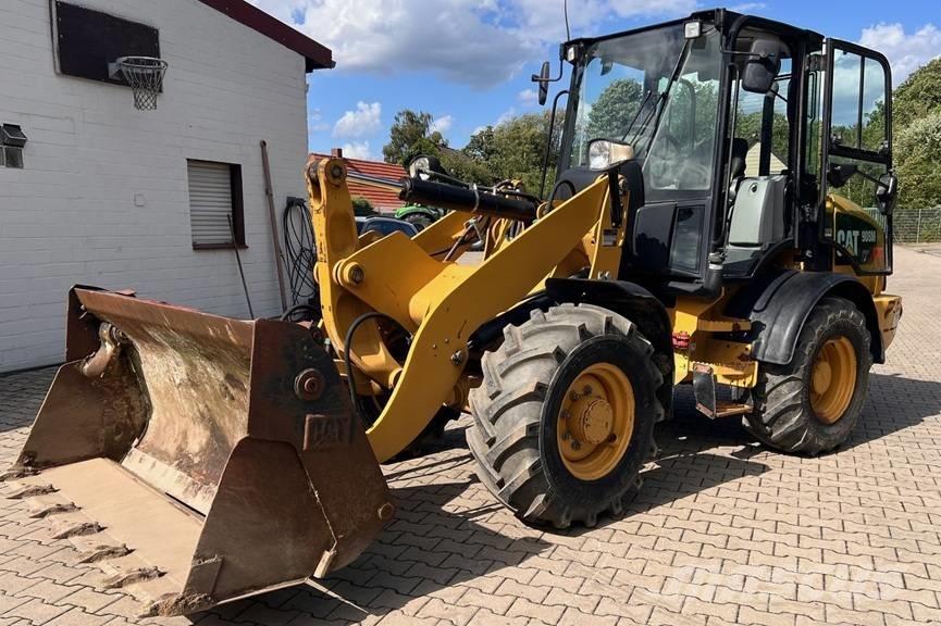 CAT 908M Radlader Radlader