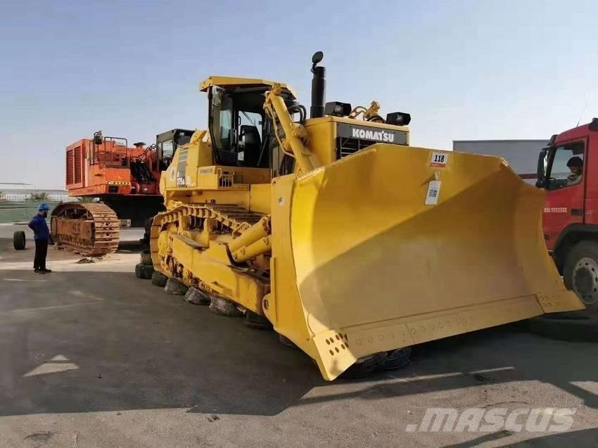 Komatsu D 375A Bulldozer