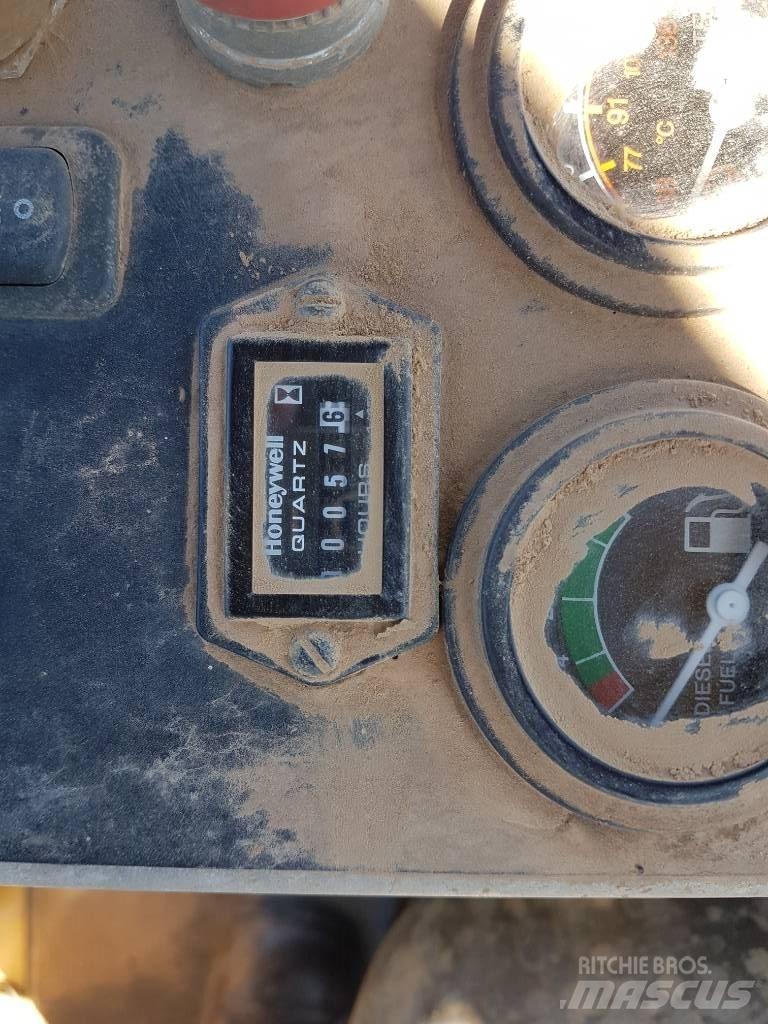 Volvo PT125 Gummiradwalzen
