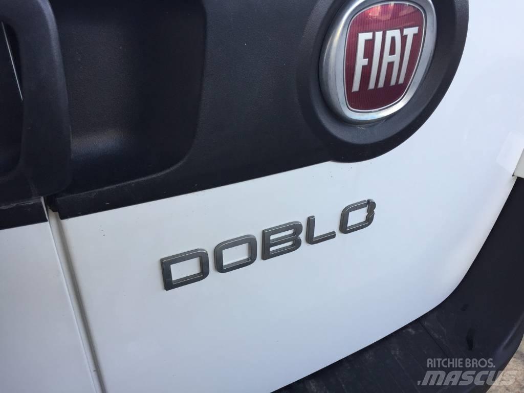 Fiat Doblo Cargo Lieferwagen
